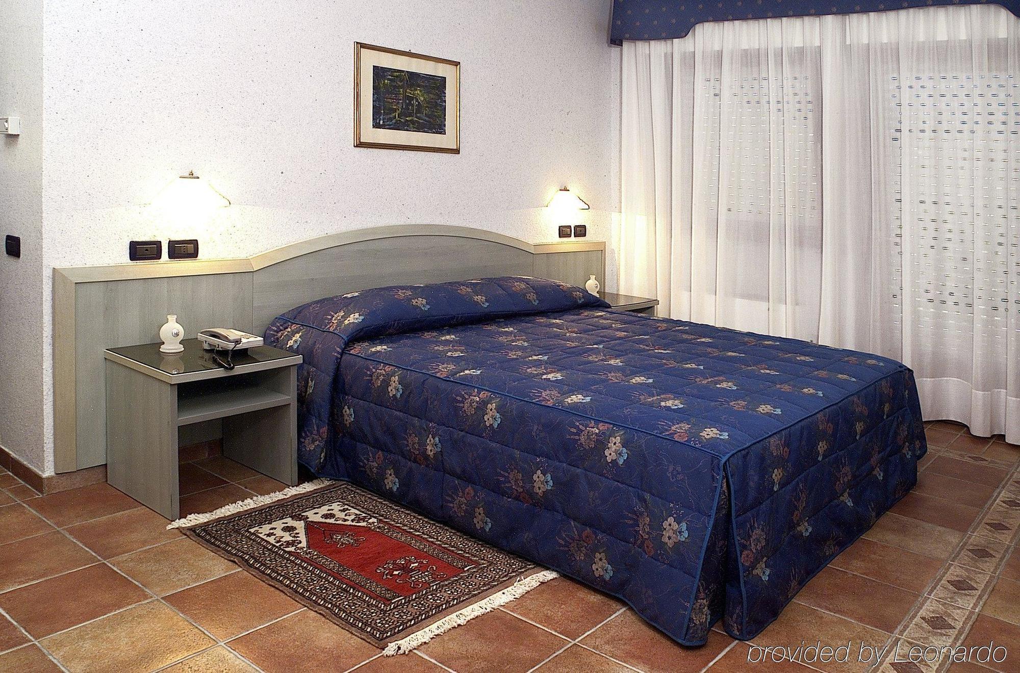 Hotel San Giorgio Sangano Camera foto