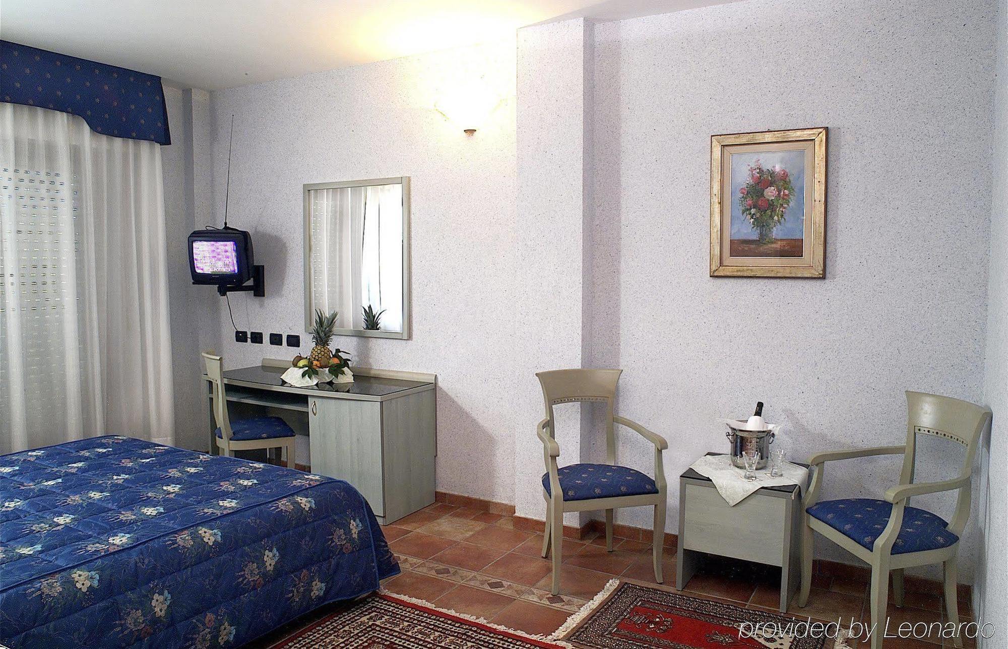 Hotel San Giorgio Sangano Camera foto